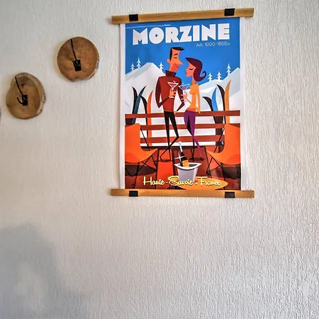 Cosy Au Centre De Morzine, Pour 4 Pers Avec Balcon, Proche Des Pistes Et Services - Fr-1-524-124